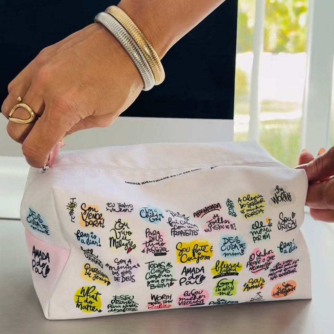 Necessaire IDENTIDADE